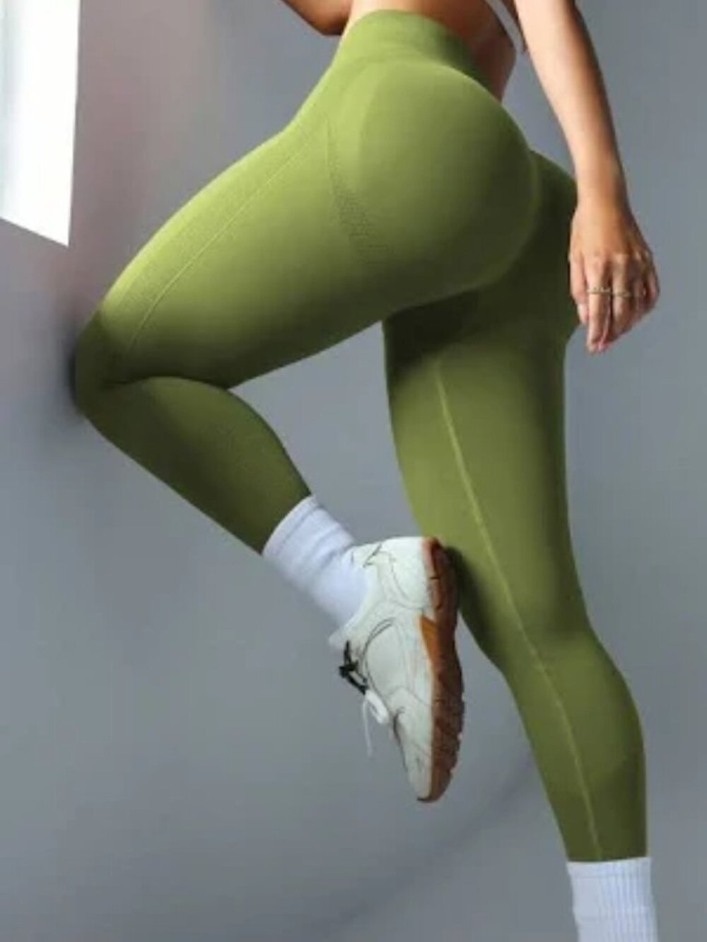Olive Green Seamless High-Waisted Contour Leggings